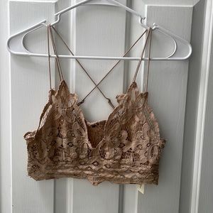 FREE PEOPLE One Adella Bralette 🌟 Nude 🌟 Size Small